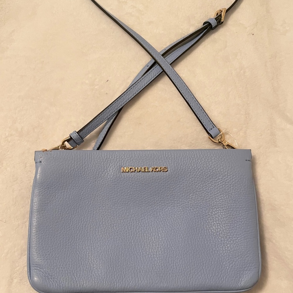 Michael Kors 2 in 1 crossbody purse